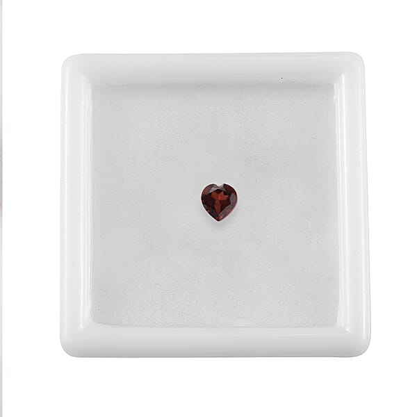 0.50 Ctw Heart Cut Mozambique Garnet Loose Gemstone (5 Mm)