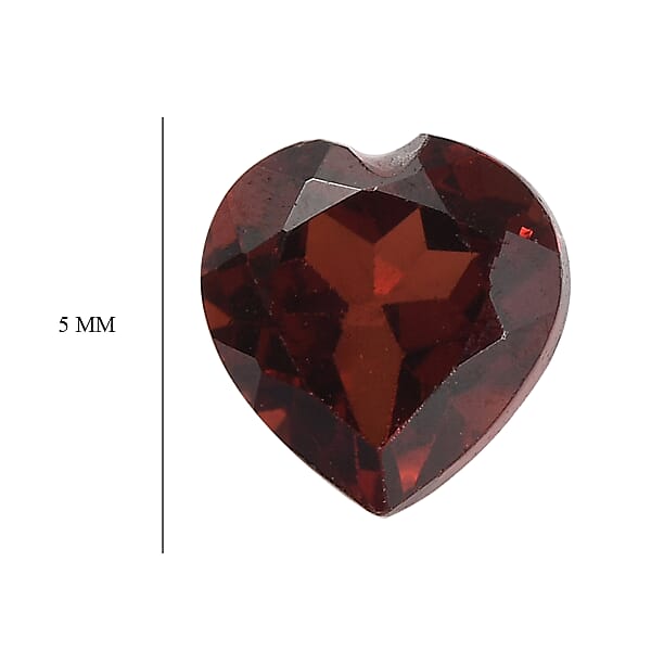 0.50 Ctw Heart Cut Mozambique Garnet Loose Gemstone (5 Mm)