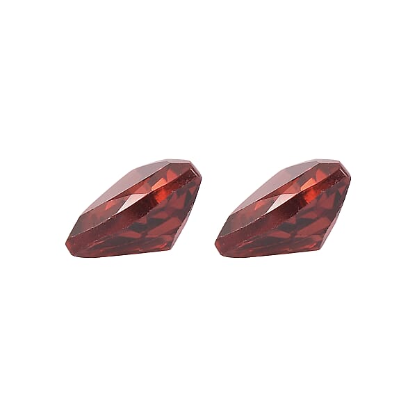 1.66 Ctw Trillion Cut Mozambique Garnet Loose Gemstone – AA Grade (Set Of 2) (6 Mm)