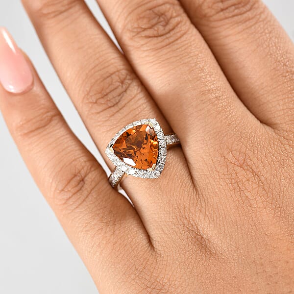 10K Yellow Gold AA LAGOAO Mandarin Citrine Luxuriant Lab Grown Diamond (GH SI) Ring 4.74 Ctw