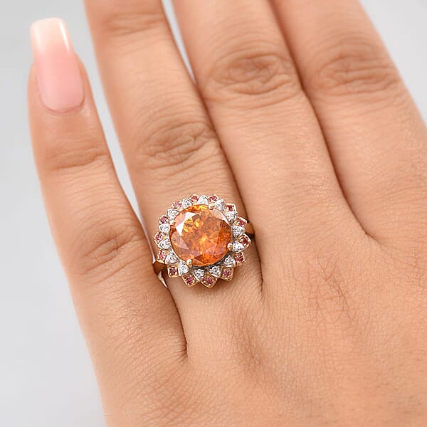 10K Yellow Gold AAA Picos Altos Sphalerite Padparadscha Sapphire Luxuriant Lab Grown Diamond (G-H SI) Ring 7.38 Ctw