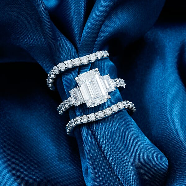 14K White Gold Luxuriant Lab Grown Diamond (VS) Set Of 3 Ring (9.34 G) 4.88 Ctw