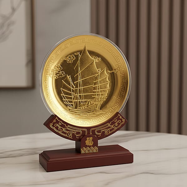 24K Gold Journey Of Success And Prosperity Embossed Medallion-Style Ornament – 160mm (50mg)