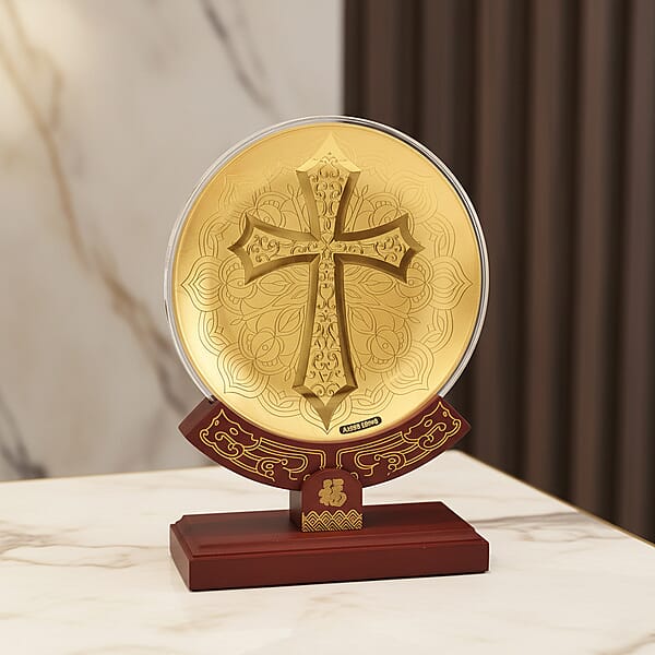24K Gold Line Of Faith Embossed Medallion-Style Ornament – 160mm (50mg)