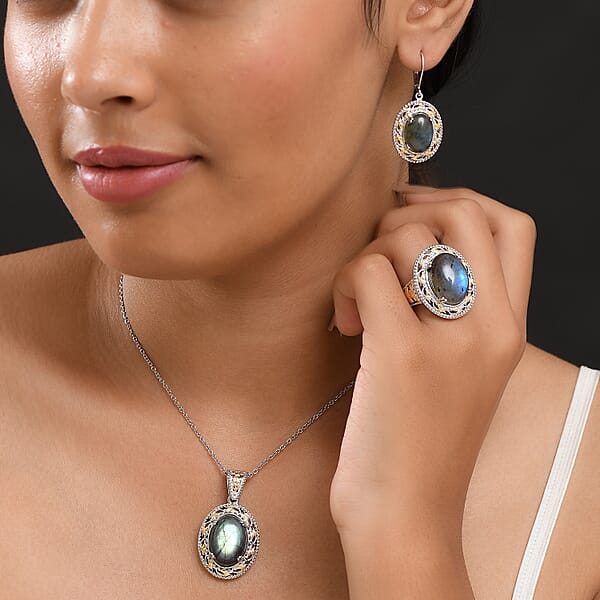 3 Piece Set - EverTrue Malagasy Labradorite 36.60 Ctw Vintage Mirror Earrings Ring And Pendant In 18K YG Plated And Platinum Bond With Stainless Steel Chain 20 Inches