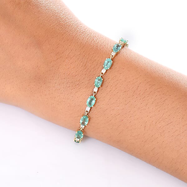 AAA Kagem Zambian Emerald And G-H SI Luxuriant Lab Grown Diamond 7.65 Ctw Bracelet In 10K Yellow Gold (7.25 In)