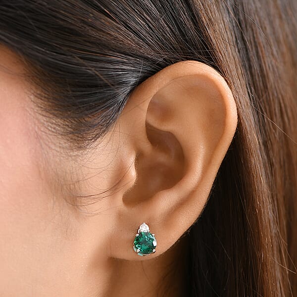 AAA Luxuriant Lab Grown Emerald And G-H SI Lab Grown Diamond 2.01 Ctw Earrings In 10K White Gold