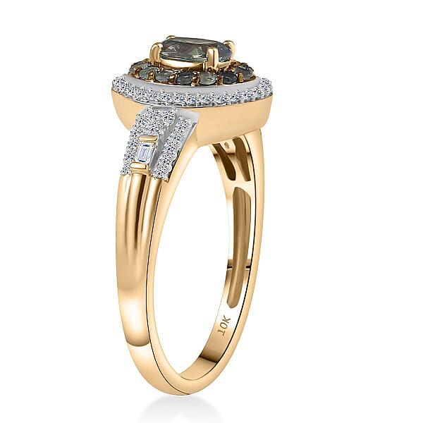 AAA Narsipatnam Alexandrite And Luxuriant Lab Grown Diamond E-F VS 1.05 Ctw Majestic Mirage Ring In 10K Yellow Gold