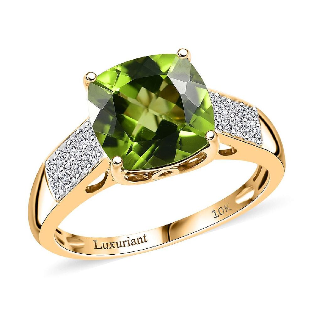 AAA Peridot and G-H SI Luxuriant Lab Grown Diamond 4.62 ctw Ring in 10K Yellow Gold