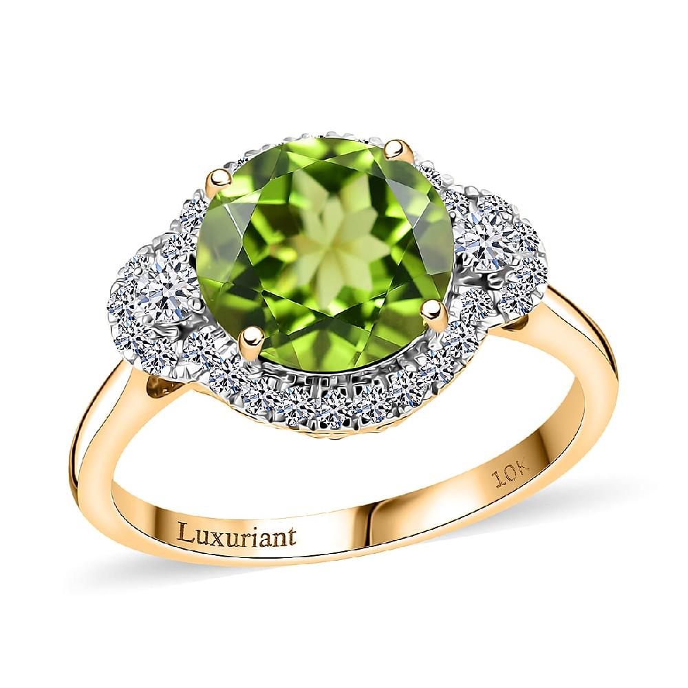 AAA Peridot and Luxuriant Lab Grown Diamond G-H SI 4.35 ctw Ring in 10K Yellow Gold