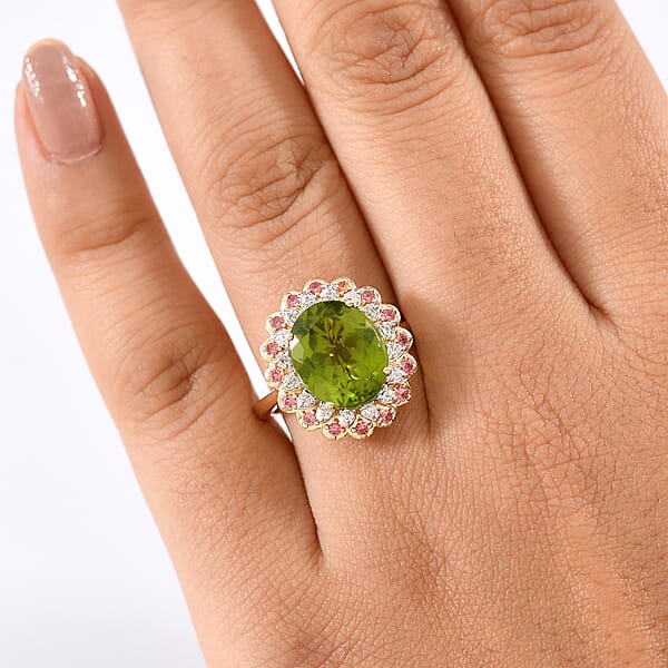 AAA Peridot Padparadscha Sapphire And G-H SI Luxuriant Lab Grown Diamond 6.03 Ctw Ring In 10K Yellow Gold
