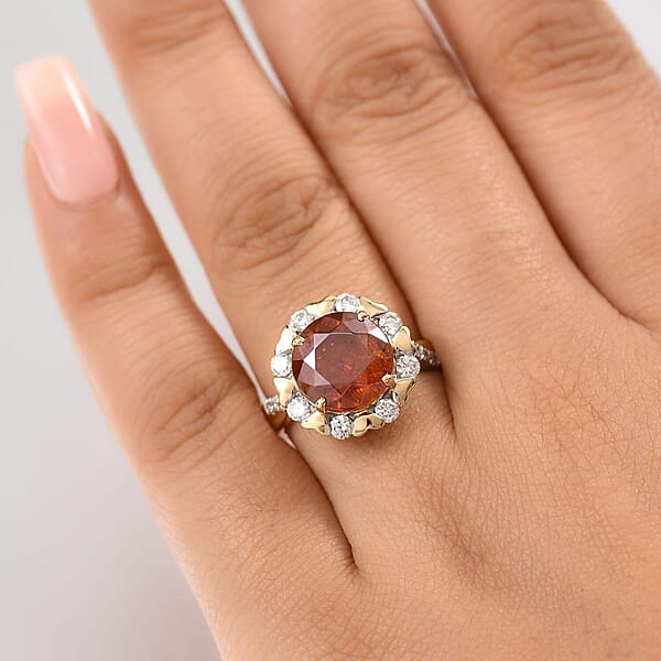 AAA Picos Altos Sphalerite And G-H SI Luxuriant Lab Grown Diamond 7.59 Ctw Ring In 10K Yellow Gold