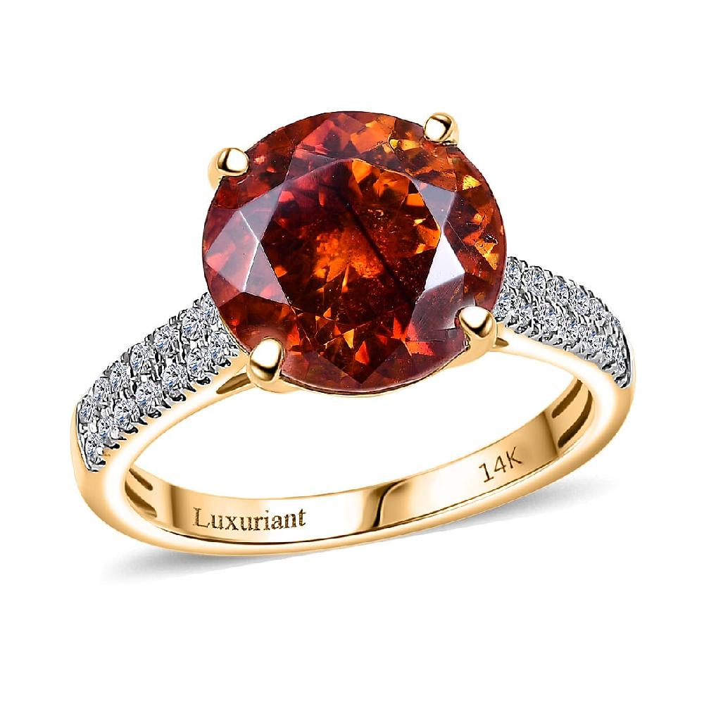 AAA Picos Altos Sphalerite and G-H SI Luxuriant Lab Grown Diamond 7.35 ctw Ring in 10K Yellow Gold