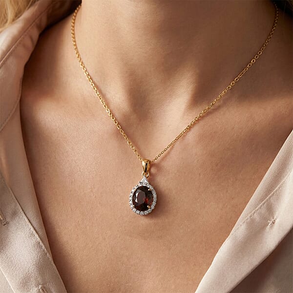 AAA Red Zircon And Luxuriant Lab Grown Diamond E-F VS 4.50 Ctw Crownfire Pendant Necklace In 10K Yellow Gold 18 Inches