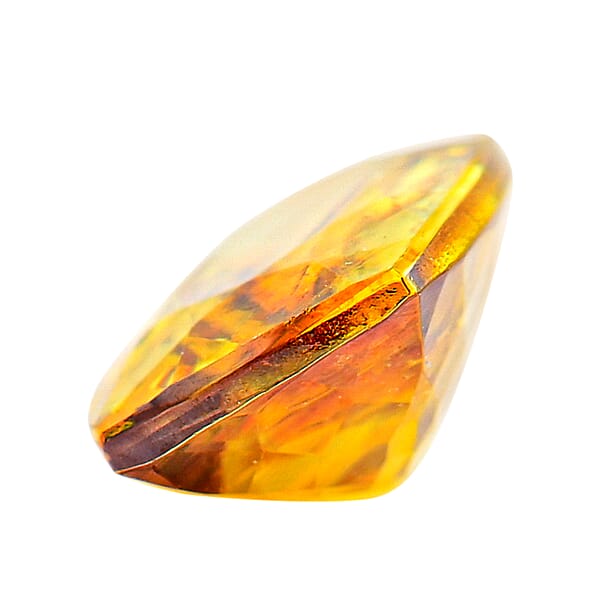 AAAA Adamantine Sphene (Cush 9x7 Mm) 2.00 Ctw