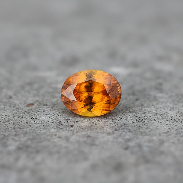 AAAA Adamantine Sphene (Oval 9x7 Mm) 2.00 Ctw
