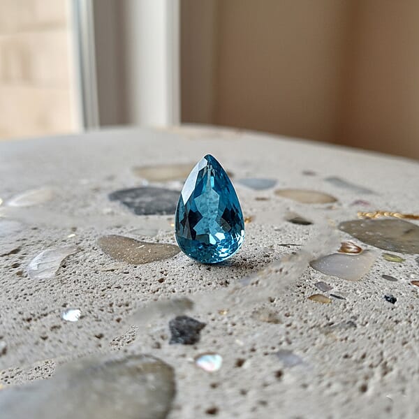AAAA London Blue Topaz (Pear Free Mm) 30.00 Ctw
