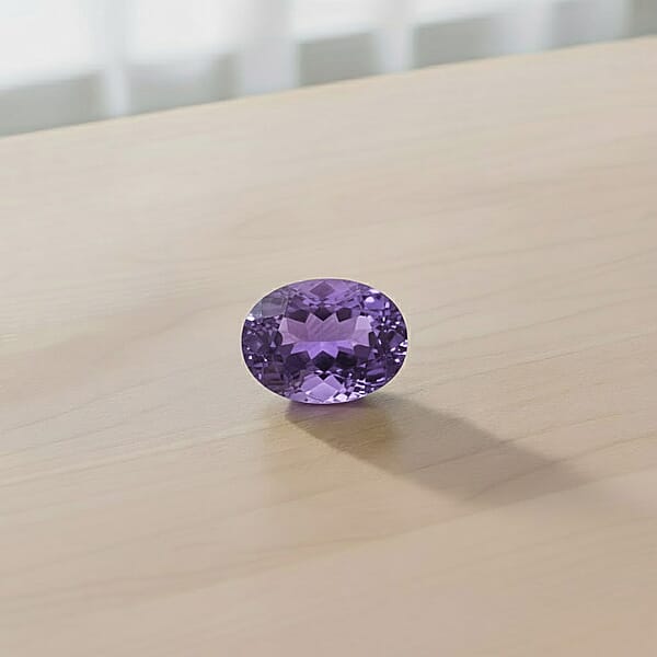 AAAA Purple Sapphire (Oval Free Size) 0.70 Ctw