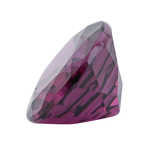 AAAA Radiant Ember Garnet (Oval Free Size) 1.75 Ctw