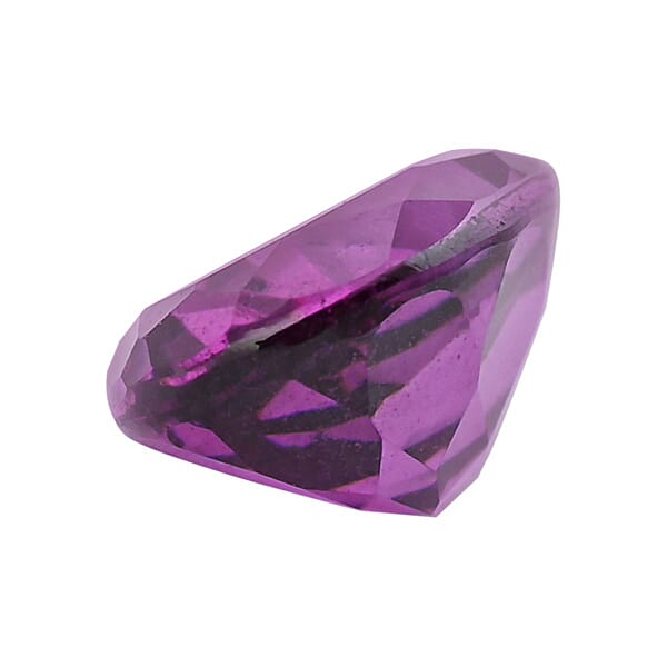 AAAA Radiant Ember Garnet (Ovl 7x5 Mm) 1.00 Ctw
