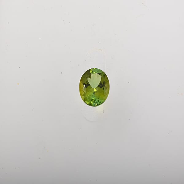 AAAA Sapo Green Tourmaline (Ovl 9x7 Mm) 1.75 Ctw