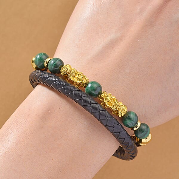 African Malachite 68.50 Ctw Beaded And Leather Cord Pixiu Bracelet In Goldtone (7.50 In)