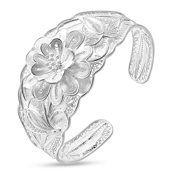 Artistry Tarakashi Collection Floral Bangle Bracelet In Sterling Silver (7.25 In) 26 Grams