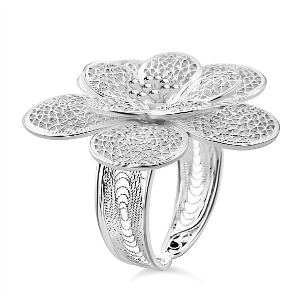 Artistry Tarakashi Collection Floral Ring In Sterling Silver 6.75 Grams