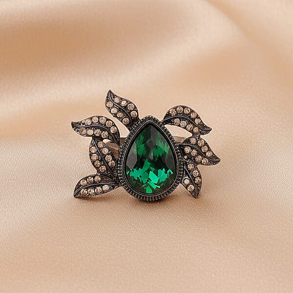 Austrian Champagne Crystal Green Glass Leaf Ring In Dark Silvertone (Size 6-8)
