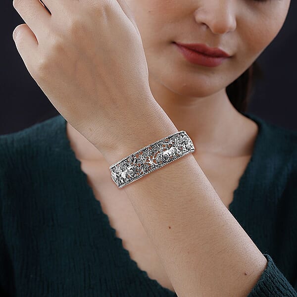 Bali Legacy Jungle Safari Cuff Bracelet In Sterling Silver (7.25 In) 32.15 Grams
