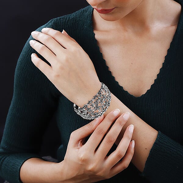 Bali Legacy Starfish Cuff Bracelet In Sterling Silver (7.25 In) 35.20 Grams