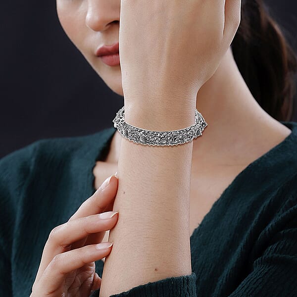 Bali Legacy Sterling Silver Filigree Bangle Bracelet (6.50 In) 35.61 Grams