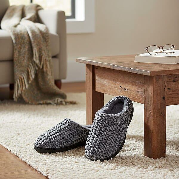 BANDOLINO Black Fur Lined Chenille House Slippers In Gifting Box - S