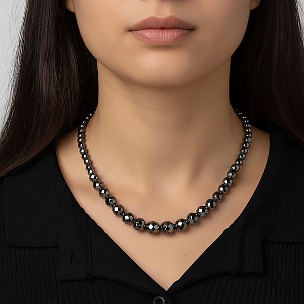 Blue Color Hematite Beaded Necklace In Silvertone 560.00 Ctw (20.5-22.5 Inches)