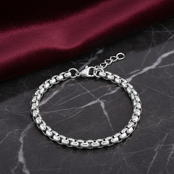 Box Chain Bracelet In Stainless Steel (7.0-8.0In)