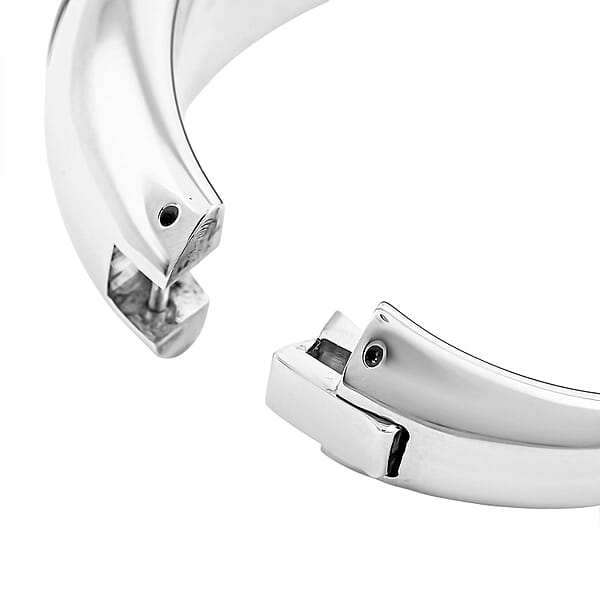 Calvin Klein Closeout Agate Ellipse Bangle Bracelet In Stainless Steel (5.50 In) 8.00 Ctw