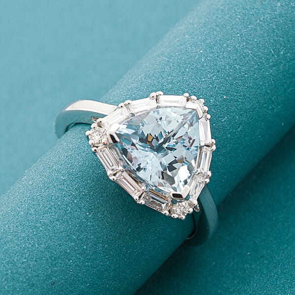 Certified And Appraised 10K White Gold AAA Aquamarine Luxuriant Lab Grown Diamond (G-H SI) Ring 2.44 Ctw