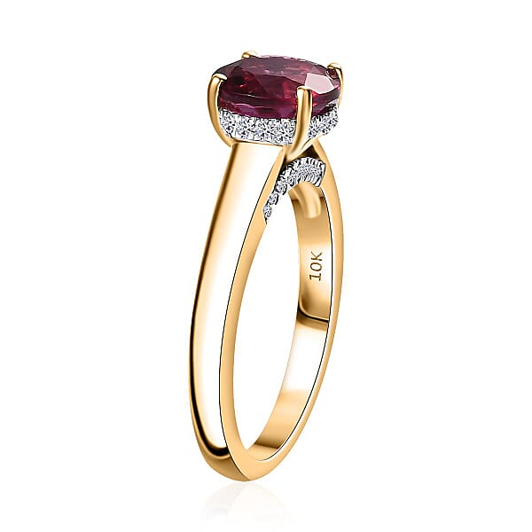 Certified & Appraised AAA Luxuriant Bixbite (LG) And E-F VS Lab Grown Diamond 2.10 Ctw Ring In 10K Yellow Gold