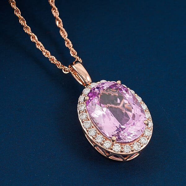 Certified & Appraised AAA Martha Rocha Kunzite And Luxuriant Lab Grown Diamond E-F VS 14.00 Ctw Pendant Necklace In 10K Rose Gold 5.55 Grams 18 Inches