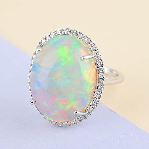 Certified & Appraised Iliana 18K White Gold AAA Ethiopian Welo Opal And G-H SI Diamond Halo Ring 4.60 Grams 13.40 Ctw