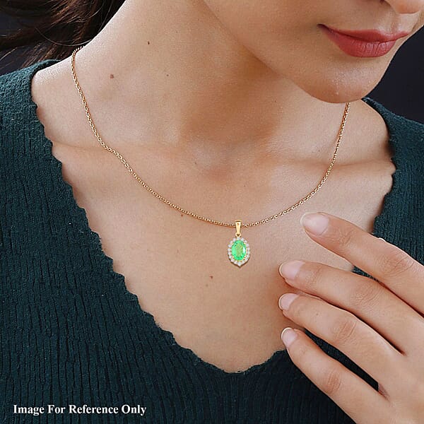 Certified & Appraised Iliana 18K Yellow Gold AAA Kagem Zambian Emerald And G-H SI Diamond Halo Pendant Without Chain 1.00 Ctw