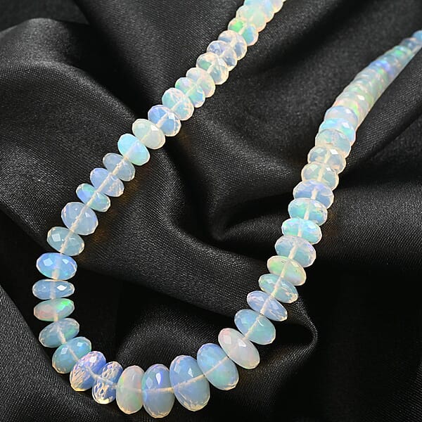 Certified & Appraised Iliana 18K Yellow Gold AAAA Ethiopian Welo Opal Graduated Single Strand Beaded Necklace 18 Inches 90.00 Ctw
