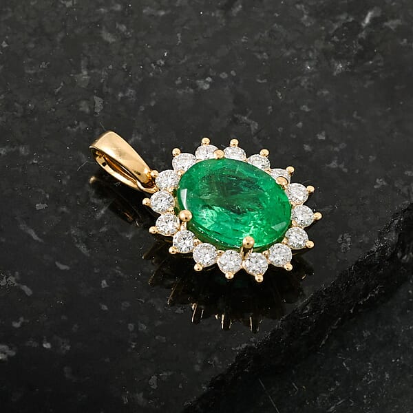 Certified & Appraised Iliana AAA Kagem Zambian Emerald And G-H SI Diamond 2.15 Ctw Pendant Without Chain In 18K Yellow Gold