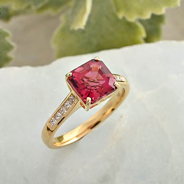 Certified & Appraised Iliana AAA Ouro Fino Rubellite And G-H SI Diamond 1.50 Ctw Ring In 18K Yellow Gold