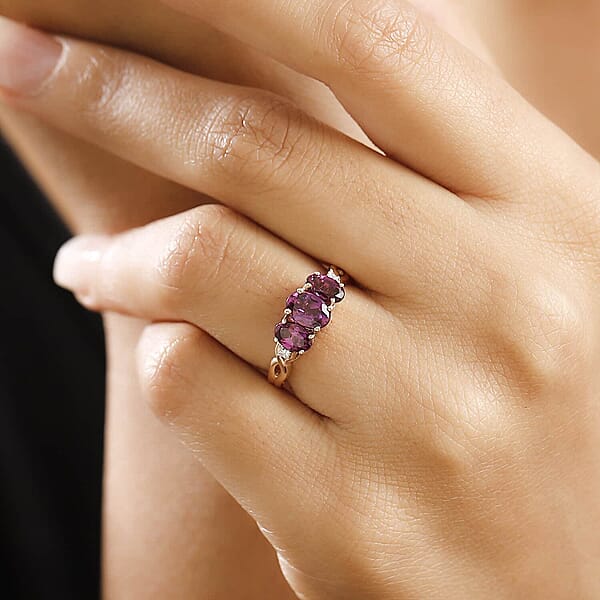 Certified & Appraised Luxoro 10K Rose Gold AAA Radiant Ember Garnet Diamond (G-H I2) 3 Stone Ring 2.10 Ctw