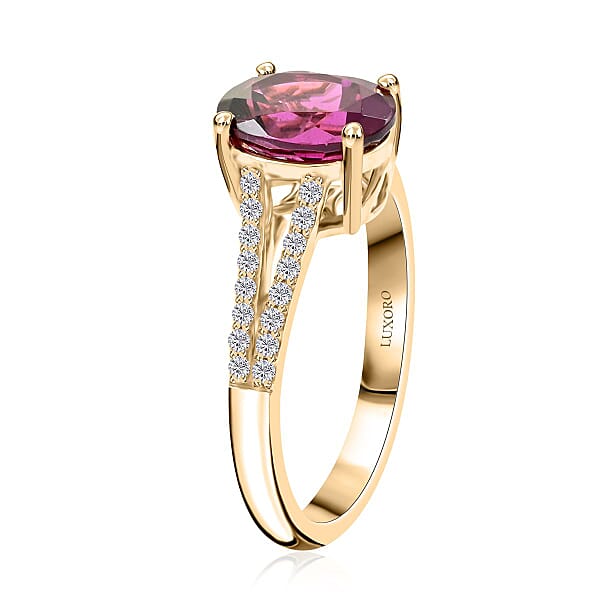 Certified & Appraised Luxoro 10K Yellow Gold AAA Radiant Ember Garnet And I2 Diamond Ring 2.50 Ctw