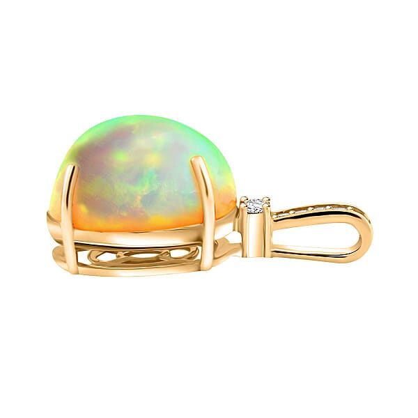 Certified & Appraised Luxoro 14K Yellow Gold AAA Ethiopian Welo Opal And G-H I2 Diamond Pendant Without Chain 7.15 Ctw