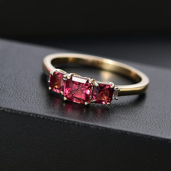Certified & Appraised Luxoro AAA Asscher Cut Ouro Fino Rubellite And I2 Diamond 1.50 Ctw Ring In 10K Yellow Gold