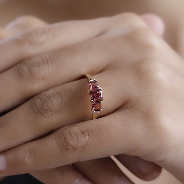 Certified & Appraised Luxoro AAA Asscher Cut Ouro Fino Rubellite And I2 Diamond 1.50 Ctw Ring In 10K Yellow Gold