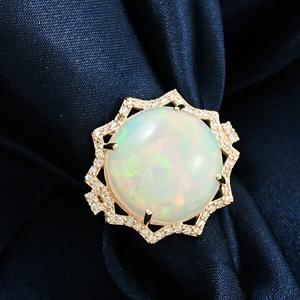 Certified & Appraised Luxoro AAA Ethiopian Welo Opal And White Diamond I2 11.20 Ctw Ring In 10K Yellow Gold